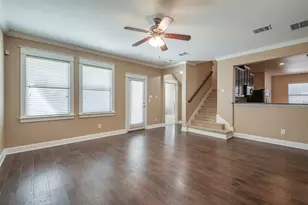 15521 Landing Creek Ln, Fort Worth, TX 76262 - Photo 8