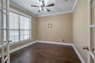 15521 Landing Creek Ln, Fort Worth, TX 76262 - Photo 6