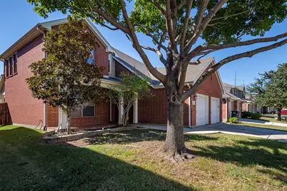 15521 Landing Creek Lane, Fort Worth, TX 76262 - Photo 4