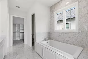 9609 Latour Ln, Fort Worth, TX 76126 - Photo 16