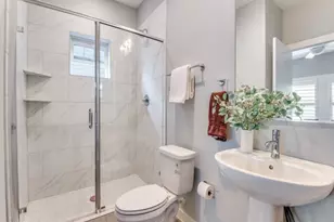 1621 Kyle Ave, Dallas, TX 75208 - Photo 10