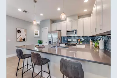 1621 Kyle Avenue, Dallas, TX 75208 - Photo 2