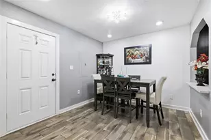 4332 Quails Ln, Fort Worth, TX 76119 - Photo 16