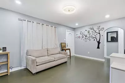 4332 Quails Lane, Fort Worth, TX 76119 - Photo 6