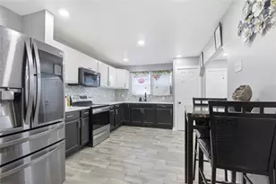 4332 Quails Ln, Fort Worth, TX 76119 - Photo 24