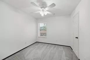 1914 Cheshire Dr, Grapevine, TX 76051 - Photo 22