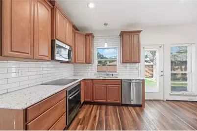 1914 Cheshire Drive, Grapevine, TX 76051 - Photo 8