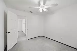 1914 Cheshire Dr, Grapevine, TX 76051 - Photo 24