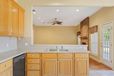 708 N Old Robinson Road, Robinson, TX 76706 - Photo 16