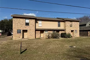 422 W 4th St, Kennedale, TX 76060 - Photo 2