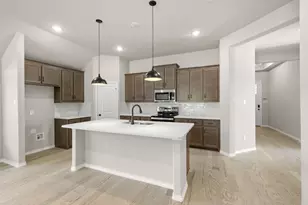 541 Waterford Pk Blvd, Weatherford, TX 76087 - Photo 2