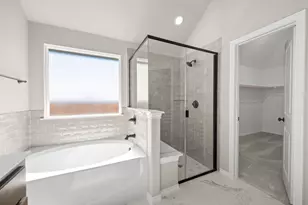 541 Waterford Pk Blvd, Weatherford, TX 76087 - Photo 16