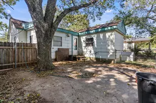 316 Ritchey St, Gainesville, TX 76240 - Photo 24