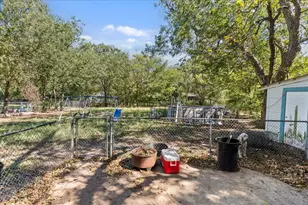 316 Ritchey St, Gainesville, TX 76240 - Photo 26