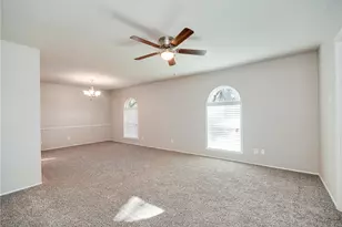 1505 Hayfield Dr, Plano, TX 75023 - Photo 4