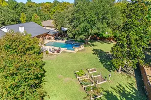 10710 Morning Glory Dr, Dallas, TX 75229 - Photo 2