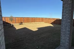 5806 Blackwell Ave, Pilot Point, TX 75009 - Photo 6