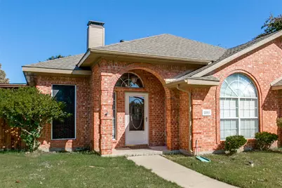 2011 Cori Place, Sachse, TX 75048 - Photo 4