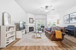 917 New York Ave, Midlothian, TX 76065 - Photo 10