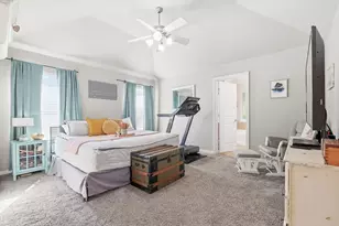 917 New York Ave, Midlothian, TX 76065 - Photo 4