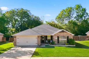 917 New York Ave, Midlothian, TX 76065 - Photo 24