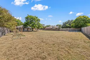204 Marylee Dr, Hewitt, TX 76643 - Photo 20
