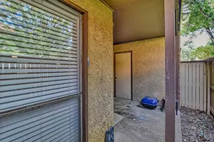 1906 Emerald Pl, Arlington, TX 76011 - Photo 22