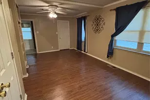 207 W Alabama Ave, Midlothian, TX 76065 - Photo 6