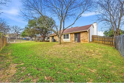 7728 Portman Avenue, Fort Worth, TX 76112 - Photo 22