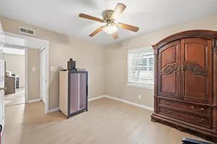 7728 Portman Ave, Fort Worth, TX 76112 - Photo 20