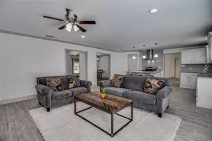 702 Ridgedale Dr, Garland, TX 75041 - Photo 4