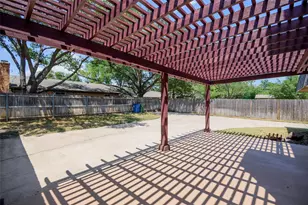 3313 Country Club Rd, Pantego, TX 76013 - Photo 4