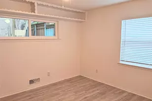 9815 Broken Bow Rd, Dallas, TX 75238 - Photo 10