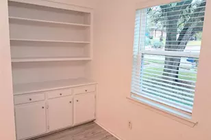 9815 Broken Bow Rd, Dallas, TX 75238 - Photo 6