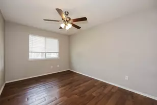 6339 Everglade Cir, Dallas, TX 75227 - Photo 16