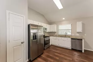 6339 Everglade Cir, Dallas, TX 75227 - Photo 8