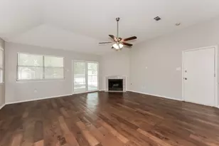 6339 Everglade Cir, Dallas, TX 75227 - Photo 2