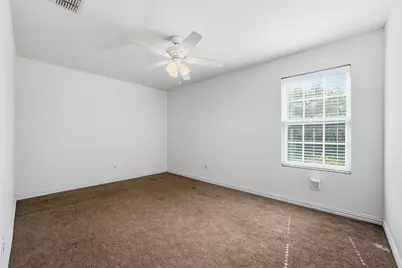 518 Red Bud Lane, Cockrell Hill, TX 75211 - Photo 20