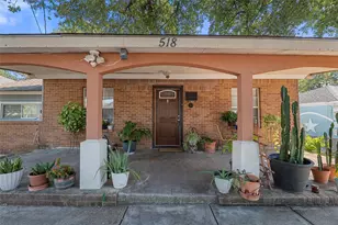 518 Red Bud Ln, Cockrell Hill, TX 75211 - Photo 2