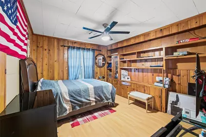 518 Red Bud Lane, Cockrell Hill, TX 75211 - Photo 36