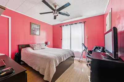 518 Red Bud Lane, Cockrell Hill, TX 75211 - Photo 34