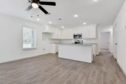 103 E Bond Street, Denison, TX 75021 - Photo 4