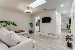 4430 Wind River Ln, Garland, TX 75042 - Photo 6