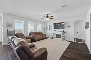 9320 Bengal Ct, Godley, TX 76044 - Photo 8