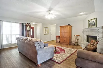 1116 Shadow Ridge Drive, Azle, TX 76020 - Photo 6