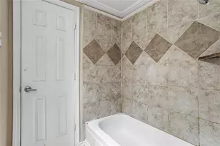 1718 St James Dr, Carrollton, TX 75007 - Photo 28