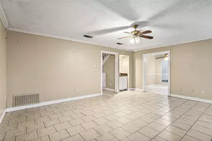 1718 St James Dr, Carrollton, TX 75007 - Photo 12