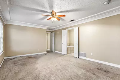 1718 Saint James Drive, Carrollton, TX 75007 - Photo 18