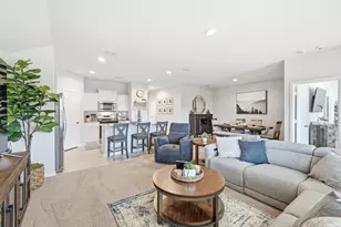 633 Captree Ln, Fort Worth, TX 76131 - Photo 1