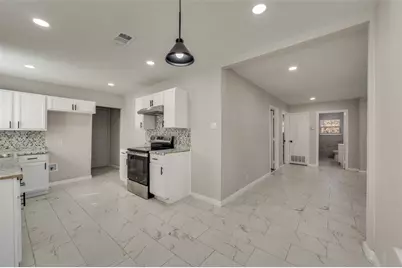 2815 Seevers Avenue, Dallas, TX 75216 - Photo 10